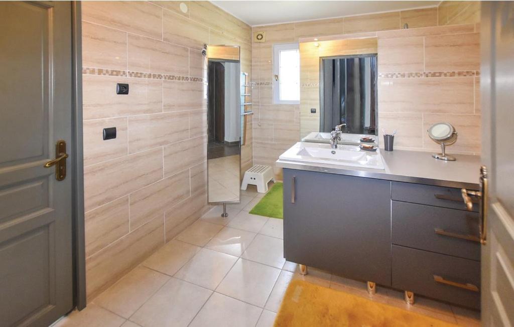 Charmante Maison Climatisee Vedene - Avignon Avec Piscine Eksteriør billede